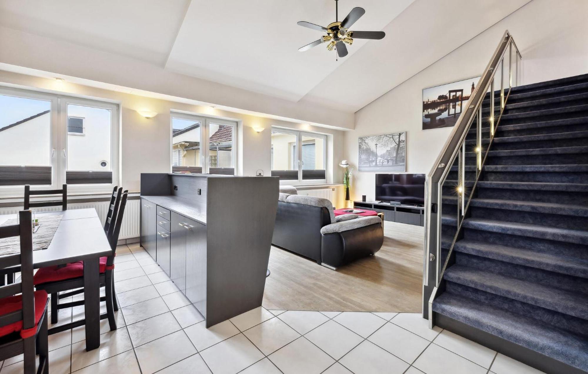 Amazing Apartment In Bremerhaven With Kitchen ภายนอก รูปภาพ