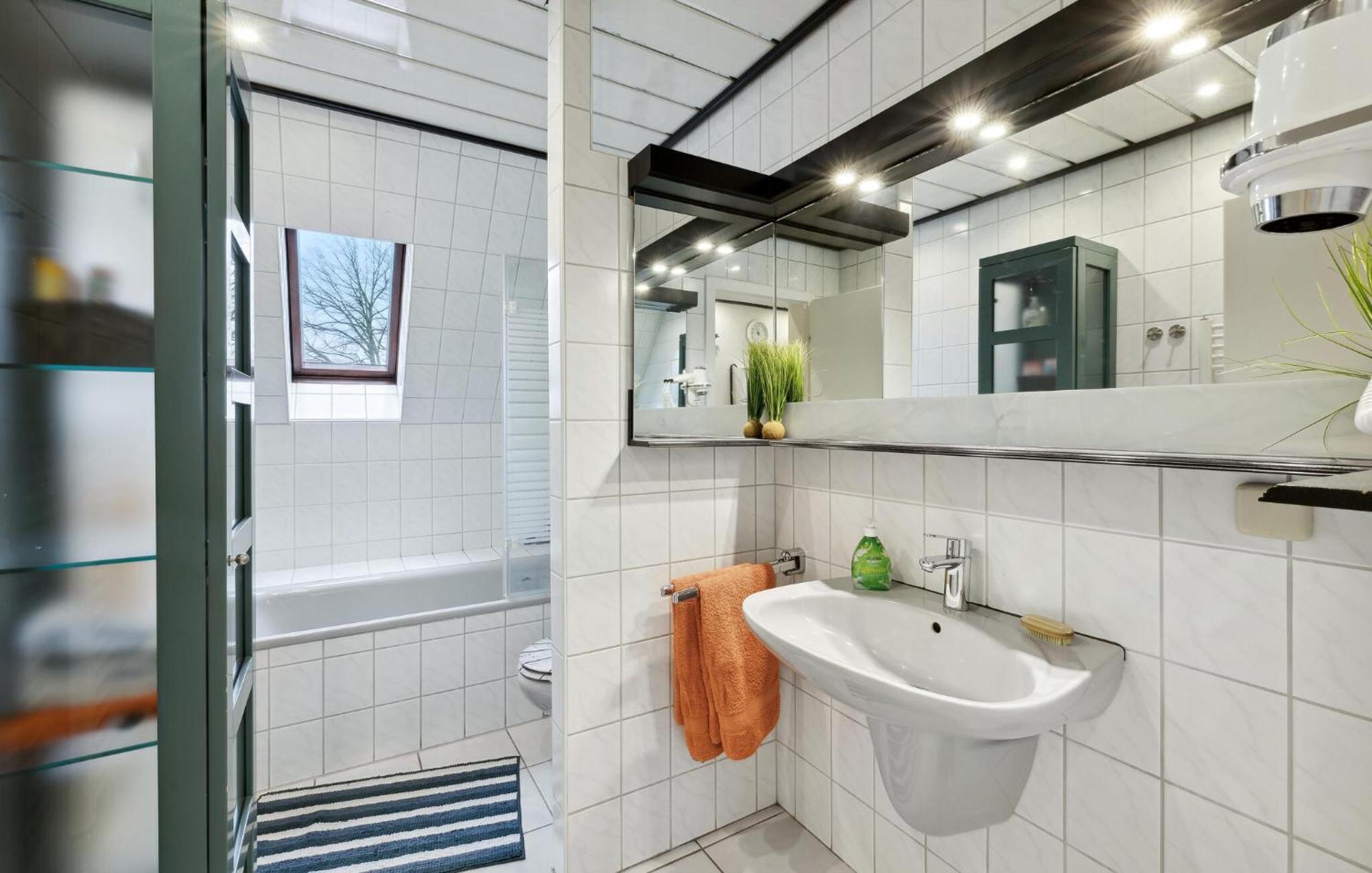 Amazing Apartment In Bremerhaven With Kitchen ภายนอก รูปภาพ